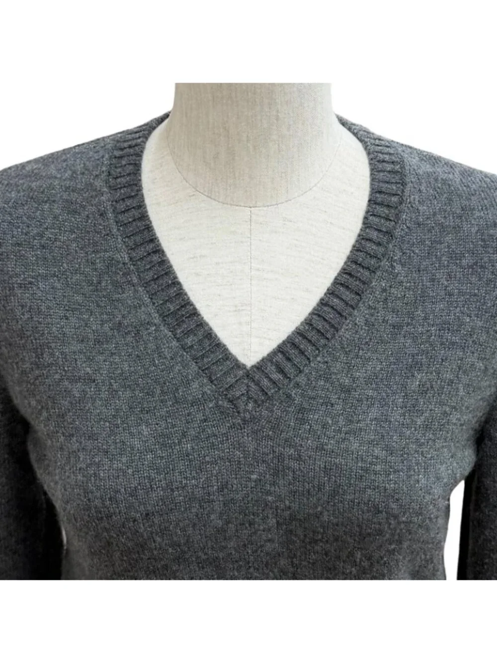 Chanel Cashmere with CC Logo Plate Gabrielle Coco Neck Long Sleeve Knit Gray 34